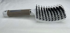 Soft bristles hair brush